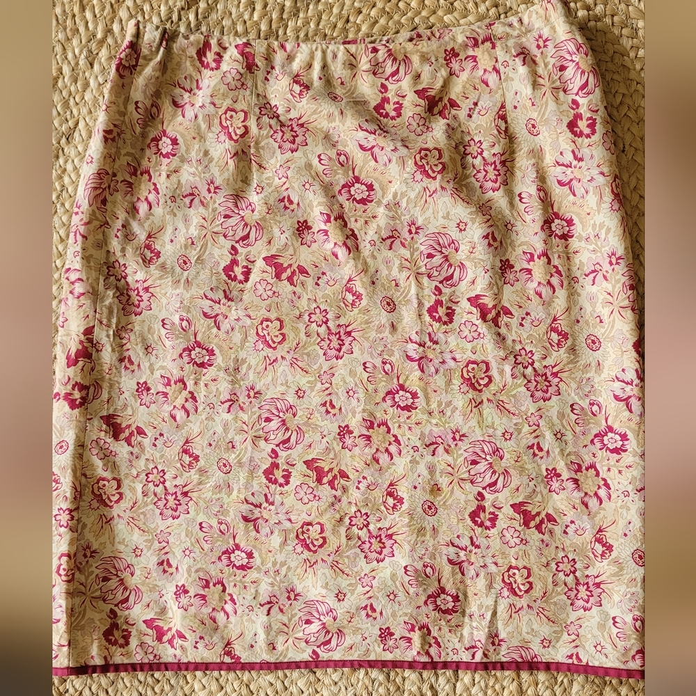 Banana Republic Pink and Cream Floral Pencil Skirt